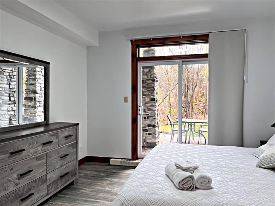 Tremblant Les Eaux 227-1 By Escapades Tremblant Διαμέρισμα Μοντ Τρεμπλάν Εξωτερικό φωτογραφία